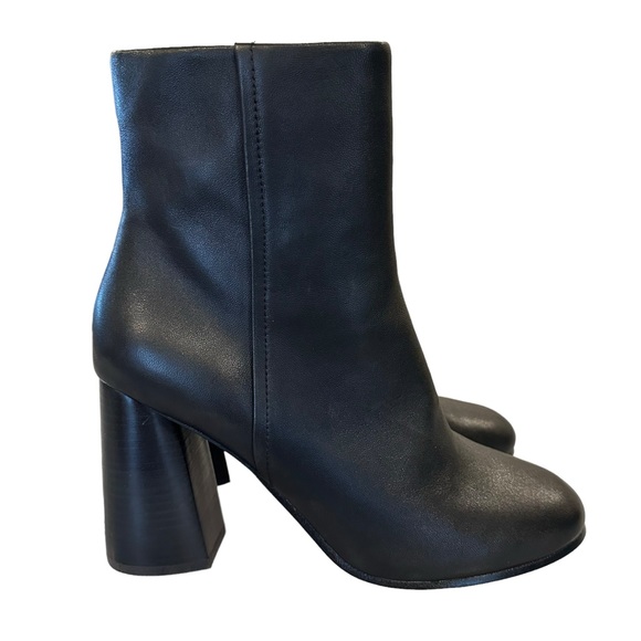 Joie Shoes - NWOT Joie Leather women’s black heeled boot. 8